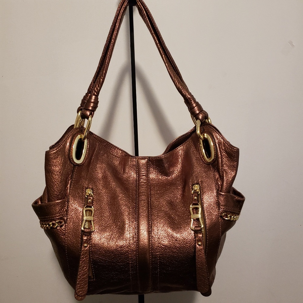 Like New B Makovsky Metallic Cooper Purse